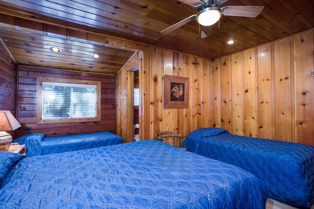 70 Simmons Den Villa Wawona Exterior photo